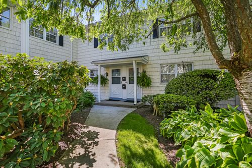 apt-38-245 Unquowa Rd, Fairfield, CT, 06824-5022 | Card Image
