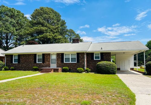 107 Vernon St, Greenville, NC, 27858-6728 | Card Image