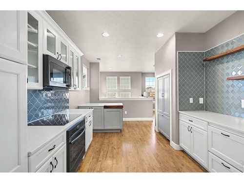 c-1900 E Seadrift Dr, Windsor, CO, 80550-3572 | Card Image