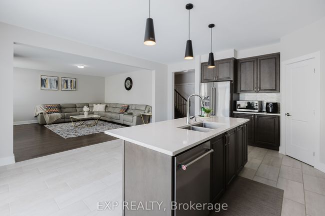 324 Meynell Rd, House other with 5 bedrooms, 4 bathrooms and 2 parking in Richmond ON | Image 21