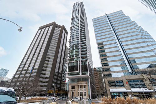 3709-426 University Ave, Toronto, ON, M5G1S9 | Card Image