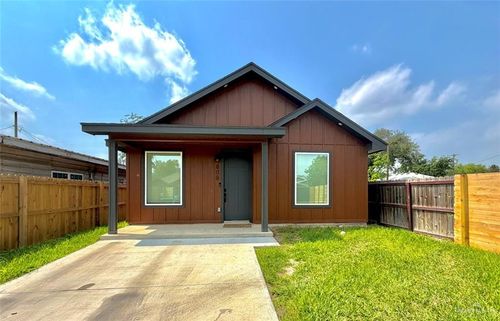 808 E Evans Ave, Pharr, TX, 78577-4136 | Card Image