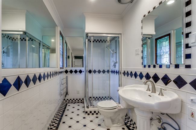 3rd Bathroom off of Kitchen | Image 17