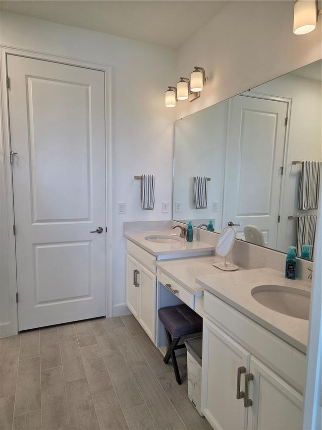 Master Bath | Image 15