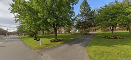 30 Rock Ridge Ave, Monticello, NY, 12701-3737 | Card Image