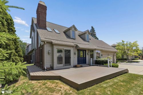 3333 Nell Rose Ct, Royal Oak, MI, 48073-2420 | Card Image