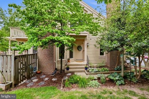 1025 Boros Ct, HERNDON, VA, 20170-3447 | Card Image