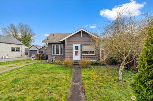 2113 E Grand Avenue, Everett, WA, 98201 | Card Image