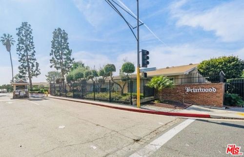58-3500 W Manchester Blvd, Inglewood, CA, 90305-4058 | Card Image