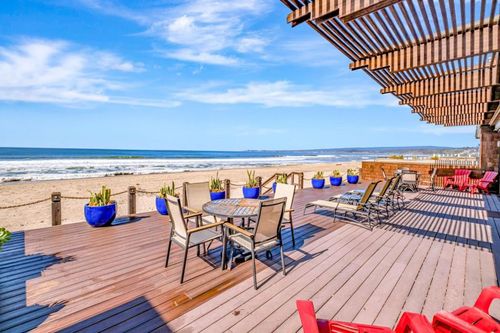 547 Beach Dr, Aptos, CA, 95003-5305 | Card Image