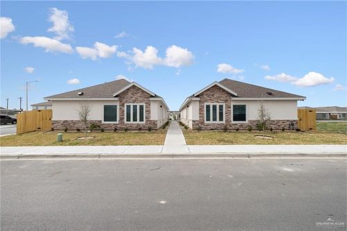 805 N Blair Ave, Edinburg, TX, 78541-1151 | Card Image