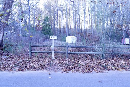 225 Lake Forest Dr, Birchwood, TN, 37308-6839 | Card Image