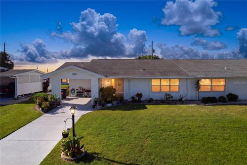 1520 Belle Glade Ave, SUN CITY CENTER, FL, 33573-5310 | Card Image