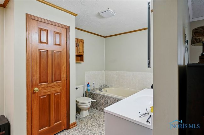 12505 Bloomlock Rd, House other with 4 bedrooms, 2 bathrooms and 4 parking in Delphos OH | Image 34