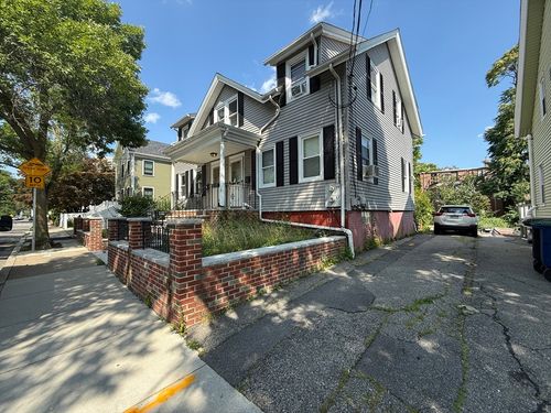 59-57 Myrtle St, Somerville, MA, 02145-4324 | Card Image