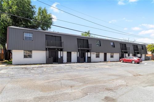 712 Toronto Ave, McAllen, TX, 78503-2923 | Card Image