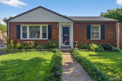 6929 Dartmouth Ave, University City, MO, 63130-3133 | Card Image