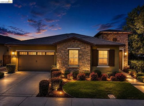 7295 Keyesport Way, Discovery Bay, CA, 94505-1757 | Card Image
