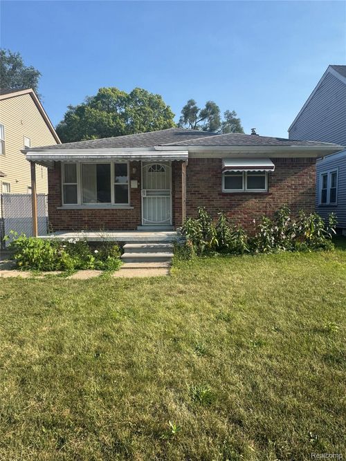 1546 E Evelyn Ave, Hazel Park, MI, 48030-2369 | Card Image