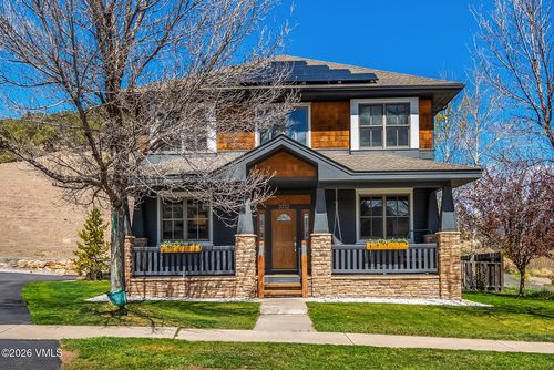 32 Newquist St, Eagle, CO, 81631-6715 | Card Image