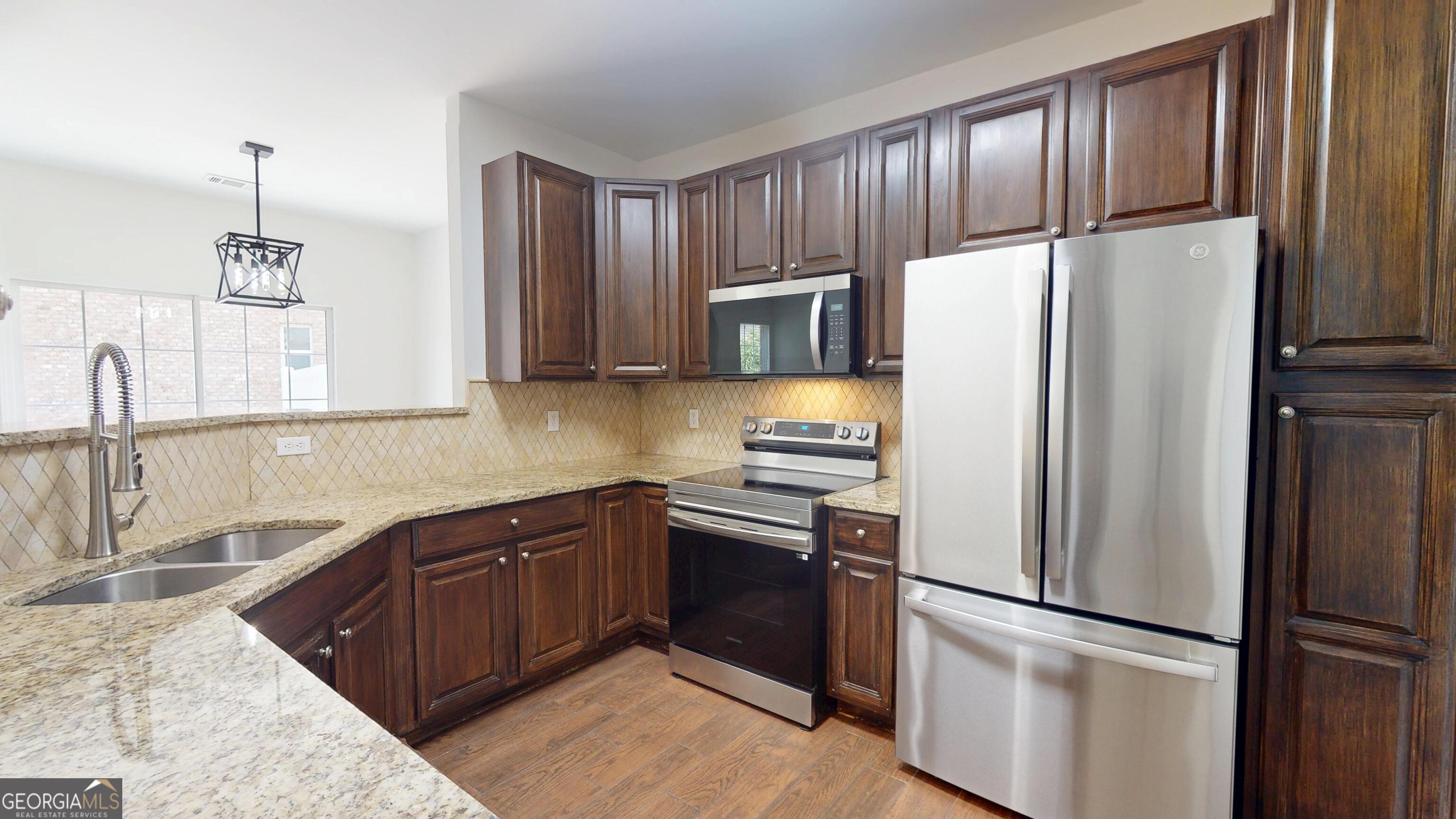 Residential Lease in Buford 5