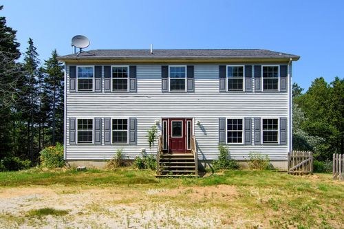 38 Wrong Way, Brooksville, ME, 04617 | Card Image