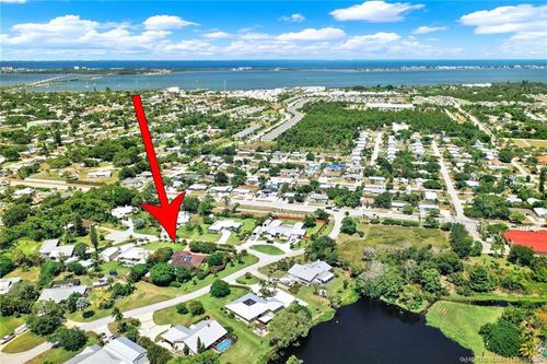 2822 Yorkshire Ln, Jensen Beach, FL, 34957-4755 | Card Image