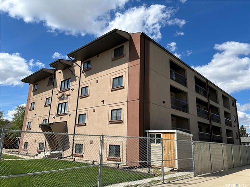 106-607 10th St, Humboldt, SK, S0K2A0 | Card Image