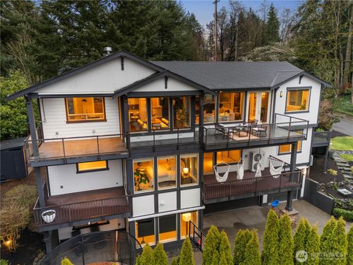 1540 Kirkland Ave, Kirkland, WA, 98033-6329 | Card Image