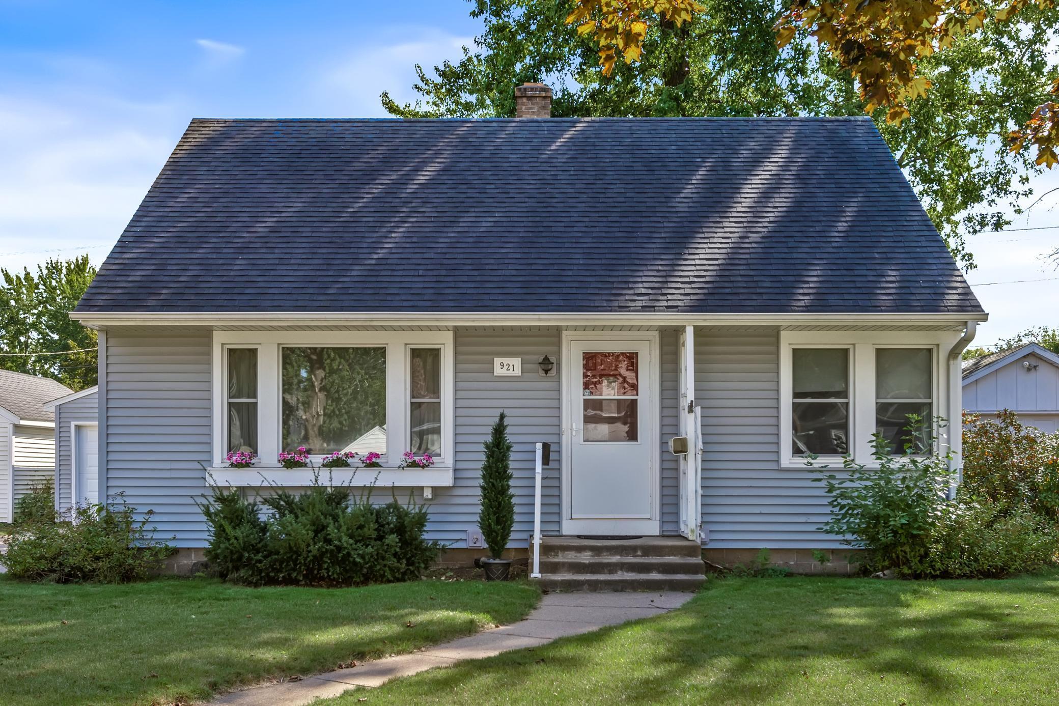 Marshall St, Eau Claire, WI 54703