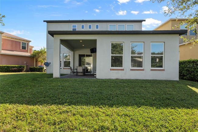 Backyard and back of house | Image 43