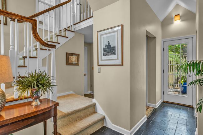 42 Long Hill Farm, Condo with 2 bedrooms, 3 bathrooms and 4 parking in Guilford CT | Image 5