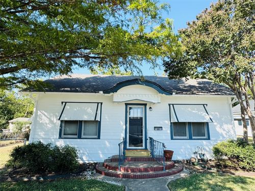 311 Gibson St, Mesquite, TX, 75149-4638 | Card Image