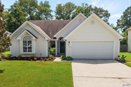 2517 Bonnie Oaks Dr Sw, Huntsville, AL, 35803-3531 | Card Image