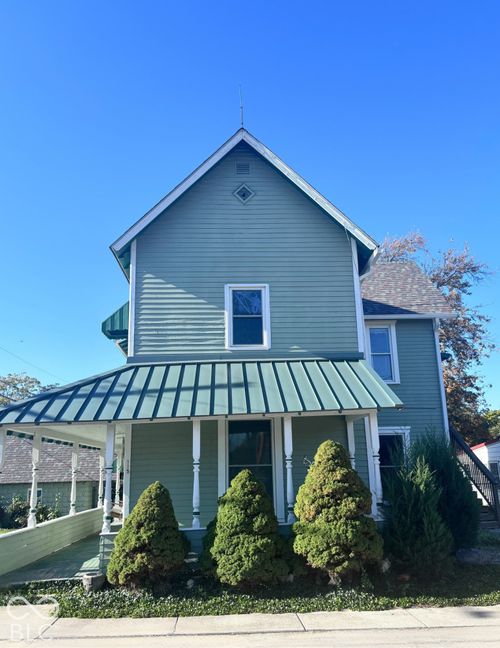 115 E Church St, Fortville, IN, 46040-1682 | Card Image