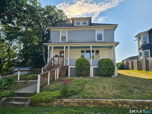 124 Orchard St, Norwich, CT, 06360-3700 | Card Image