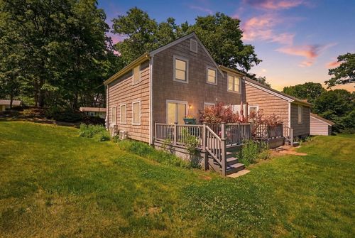 b-68 Laurel St, Greenfield, MA, 01301-3107 | Card Image