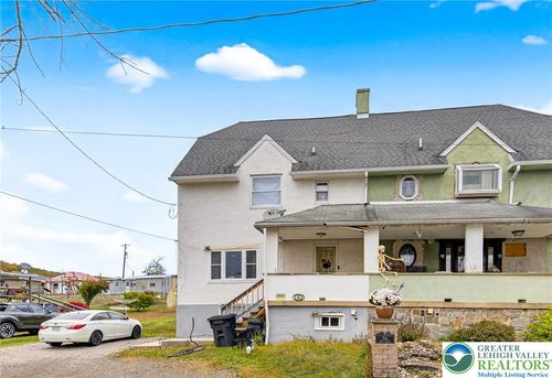 212 Pine St, New Philadelphia, PA, 17959-1315 | Card Image