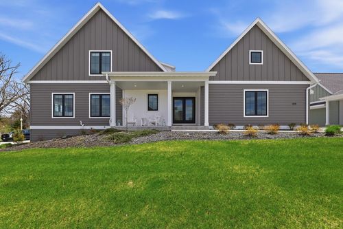 573 Meadow Circle E, Kohler, WI, 53044 | Card Image
