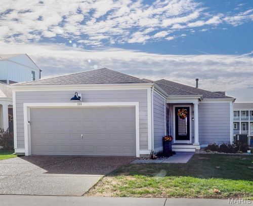 310 Tiber Pl, Saint Charles, MO, 63301-8408 | Card Image