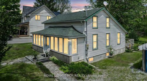 20377 Leslie St, East Gwillimbury, ON, L0G1R0 | Card Image