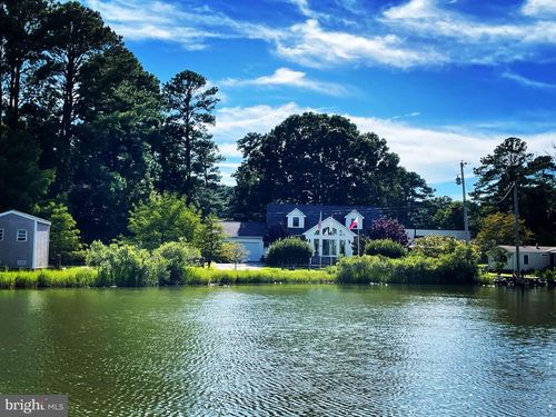 17451 Poplar St, PINEY POINT, MD, 20674-2000 | Card Image