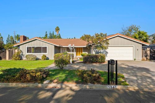 1940 Willowbrook Ct, El Cajon, CA, 92019-2066 | Card Image