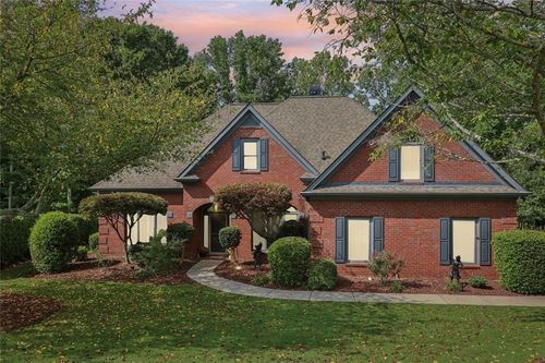 7020 Grassmoor Grange Way, Cumming, GA, 30040-6506 | Card Image