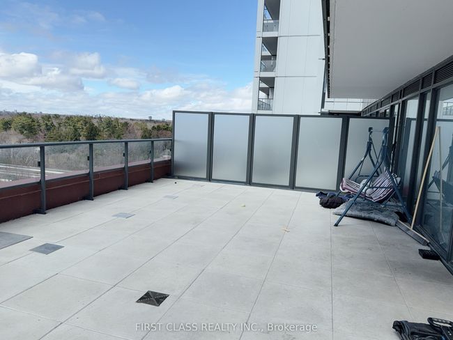 909 - 28 Ann St, Condo with 1 bedrooms, 1 bathrooms and 1 parking in Mississauga ON | Image 6