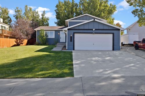 5021 S David St, Casper, WY, 82601-6369 | Card Image