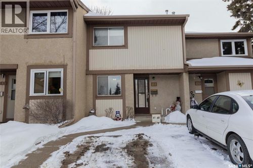 1128 Mckercher Dr, Saskatoon, SK, S7H4Y7 | Card Image