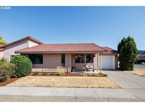 1205 E Johnson Ct, Newberg, OR, 97132-1111 | Card Image