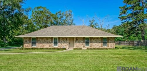 6407 Donnybrook Ave, Greenwell Springs, LA, 70739-4232 | Card Image