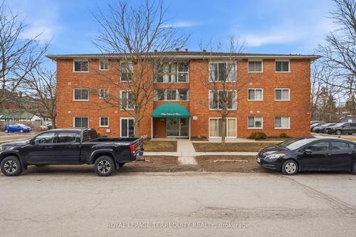 307-136 Ware St, Peterborough, ON, K9J2B8 | Card Image